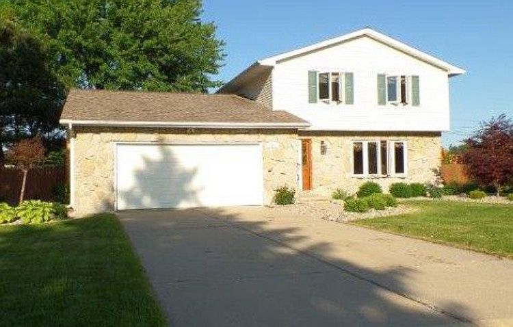 1st image of 3955 Peppermill Ln