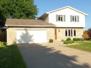 3955 Peppermill Ln, Bay City, MI