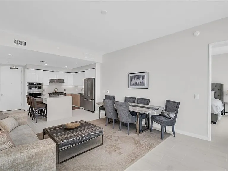 400 Central Ave #1204 — Photo 13