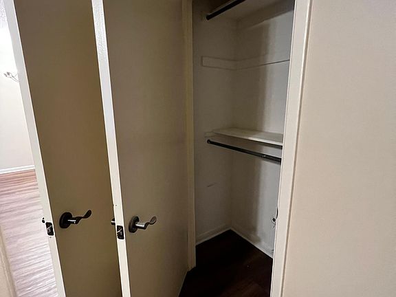 4th image of 2221 Wentwood Valley Dr APT 3