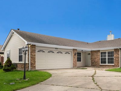 1824 Williamsburg Dr, Streamwood, IL, 60107