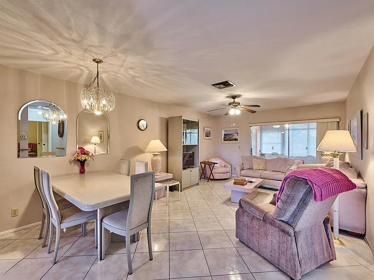 2804 Crosley Dr E #F — Photo 6