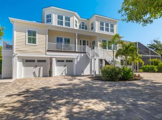 228 Violet Dr, Sanibel, FL 33957