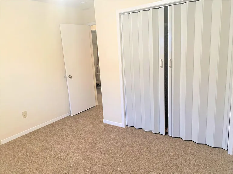 4224 Boone Rd — Photo 21