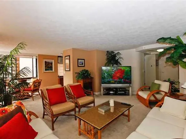 343 Hobron Ln, Honolulu, HI