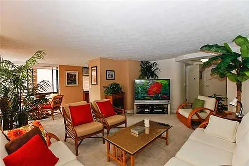 343 Hobron Ln #3003 Photo 1