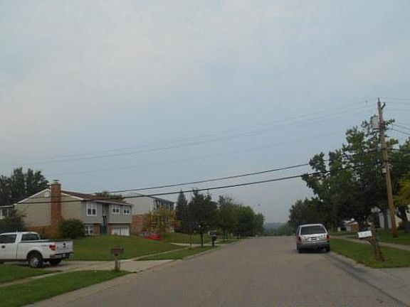 2nd image of 2773 Saturn Dr