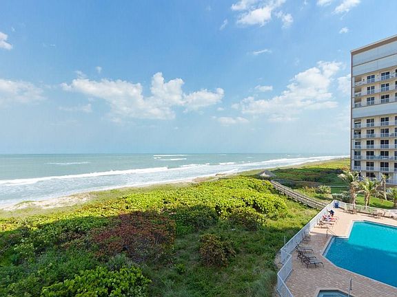 3rd image of 4180 N Hwy A1a APT 402B