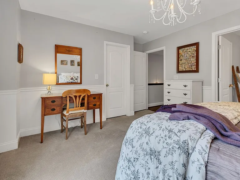 1077 Woodbury Falls Dr — Photo 20