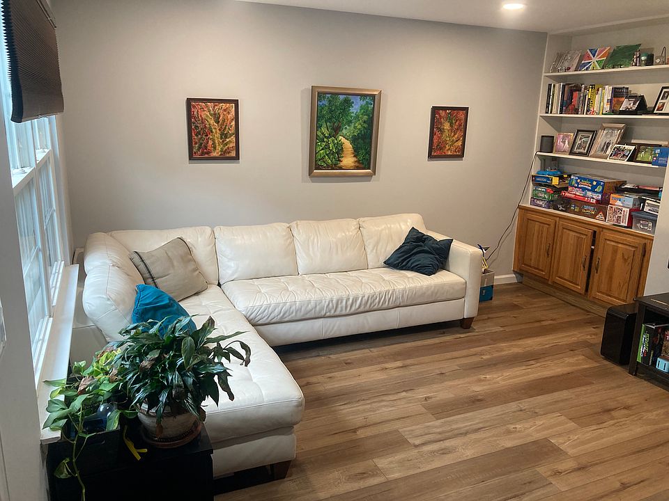 Family room at front door