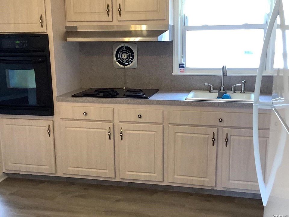 2nd image of 51 Hodson Ave Floor 2