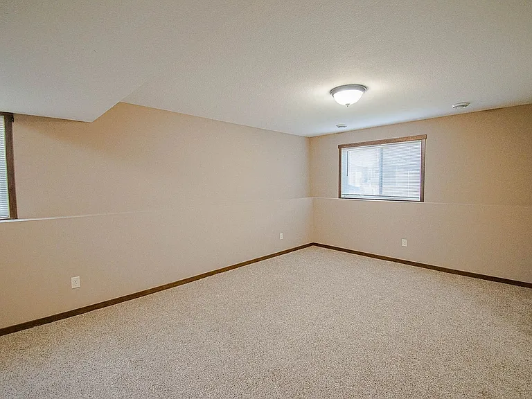 6775 Gaillardia Dr NW — Photo 11