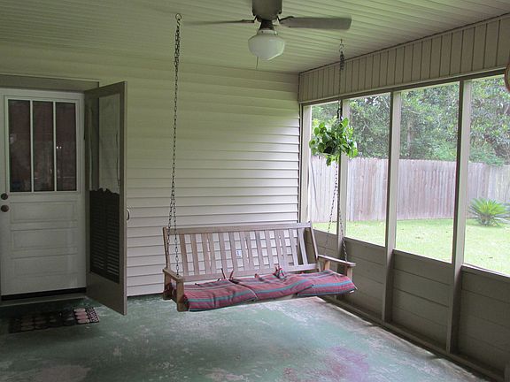 4th image of 1321 West 18th Avenue