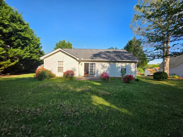 113 Skilton Dr, Travelers Rest, SC 29690