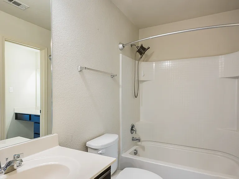 3416 Wavecrest Ln — Photo 15