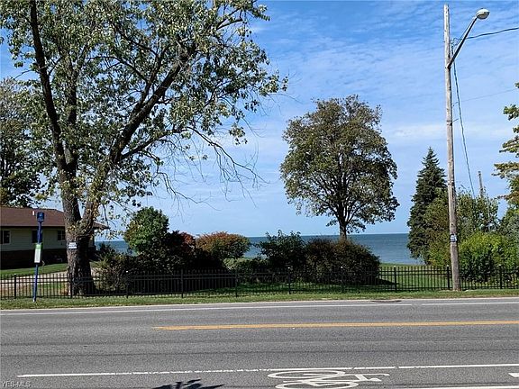 2nd image of 37845 Lake Shore Blvd