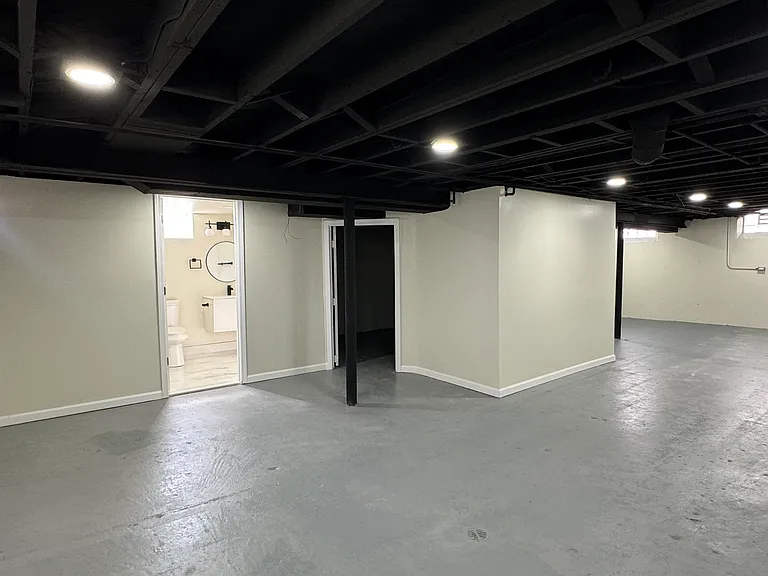 9914 Fox Ave — Photo 26