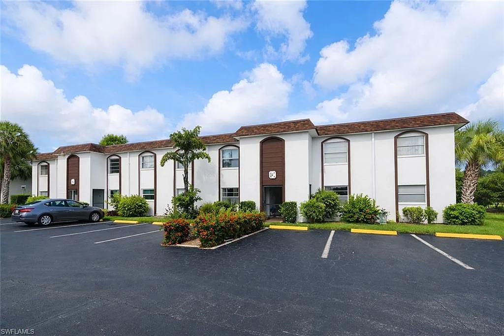 2 bed, 2.0 bath, 1030 sqft, $1,550 — Photo 1
