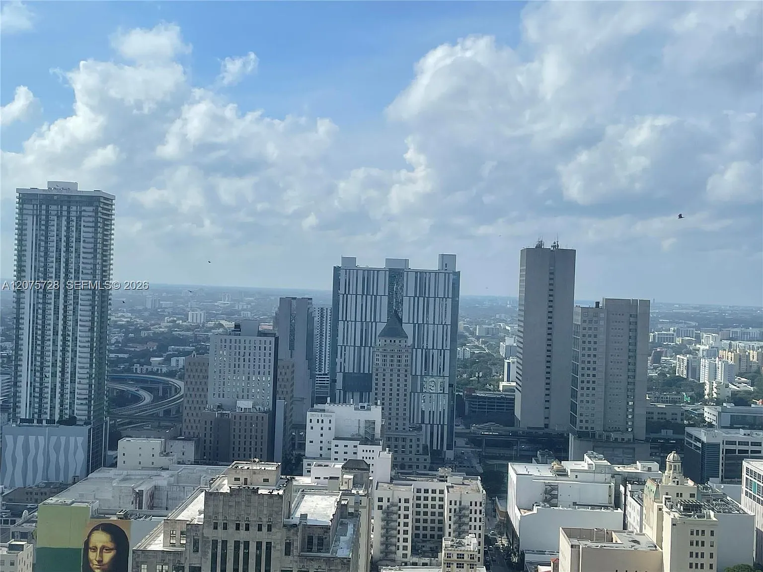 50 Biscayne Condo — Photo 3