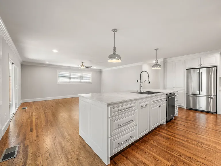 29011 Woodland Dr — Photo 21