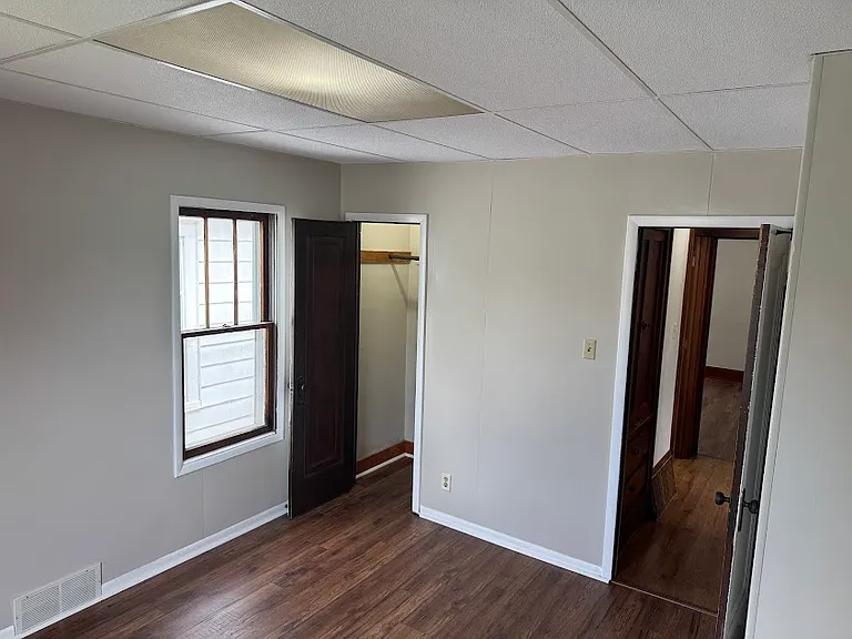 2435 S 28th St — Photo 21