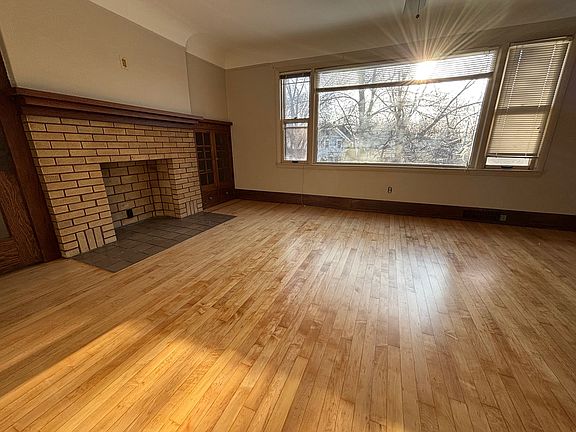 Living room in the morning.