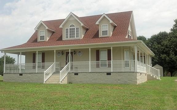 2nd image of 1098 Old Woodbury Hwy