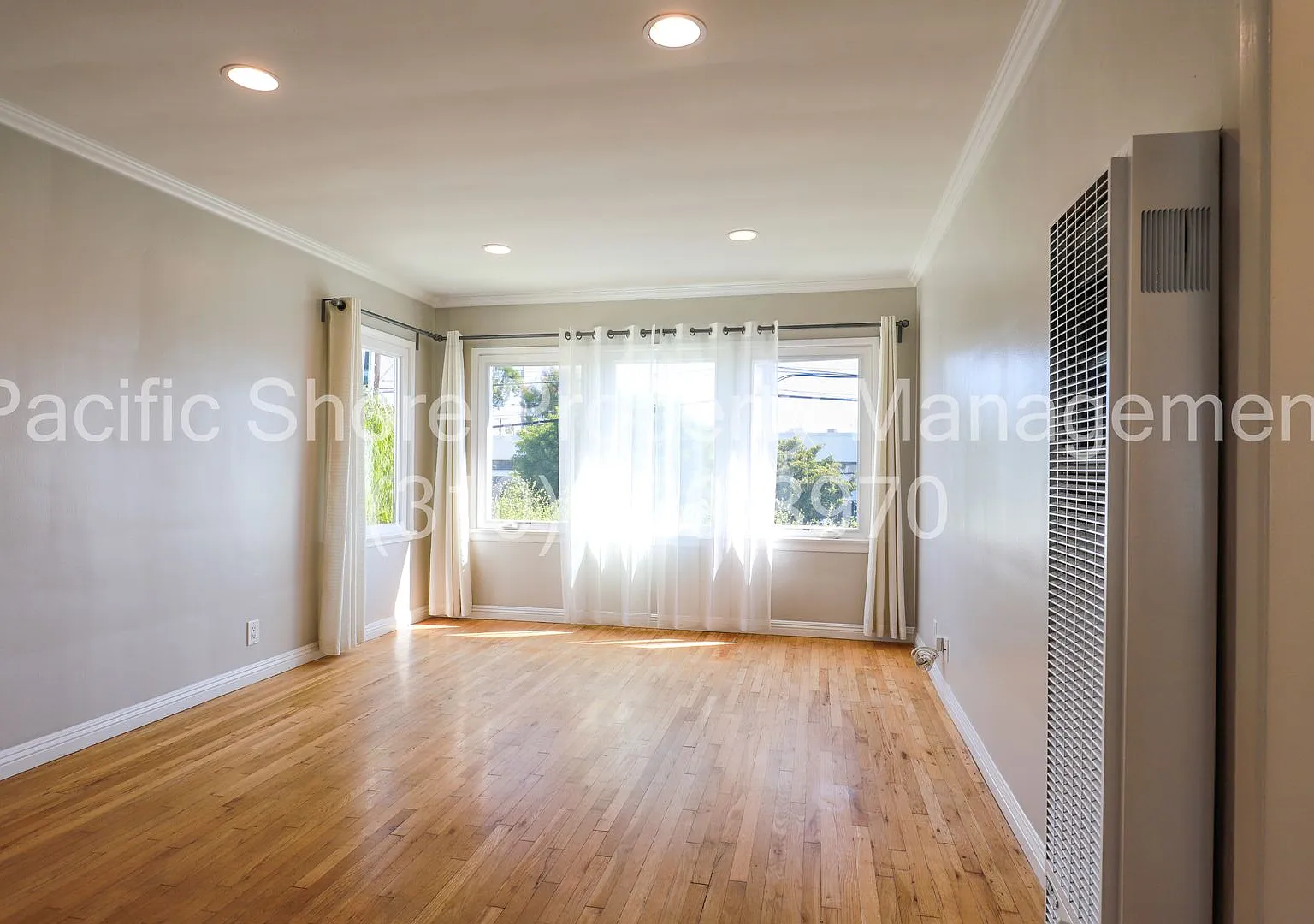 Nebraska Apartments — Photo 3