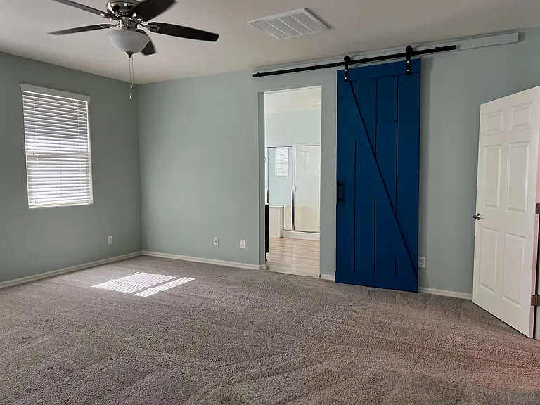 3673 E Stiles Ln — Photo 34
