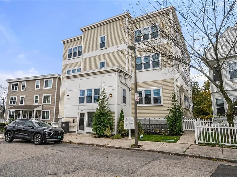 47 Sargent St #5 — Photo 24