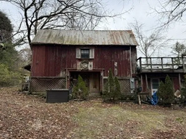 3059 Bogard Rd, Cosby, TN 37722