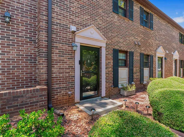 812 Reid School Rd, Taylors, SC 29687
