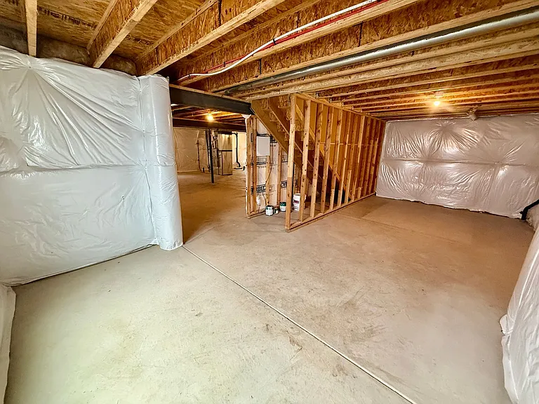 7545 Back Stretch Dr — Photo 36