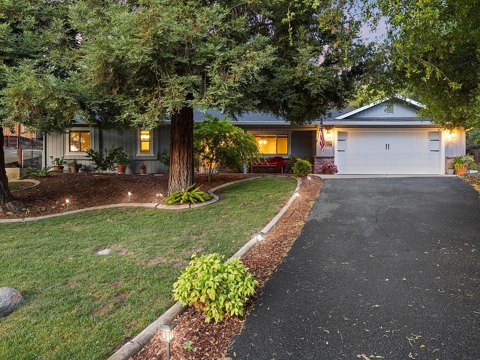 1st image of 3400 Santos Cir