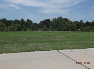 2557 Commercial Pkwy, Granite City, IL 62040