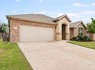 1408 Black Oak Dr, Denton, TX 76209