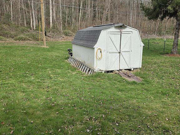 5th image of 200 Glenbrook Mountain Rd