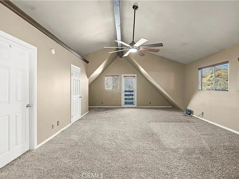 1809 Pioneer Way — Photo 13
