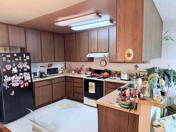 4th image of 13900 Studebaker Rd APT 24