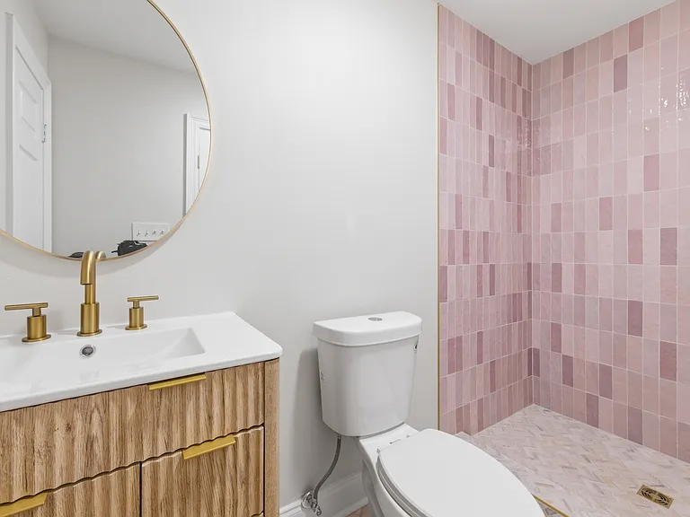 110 Jules Ave — Photo 10