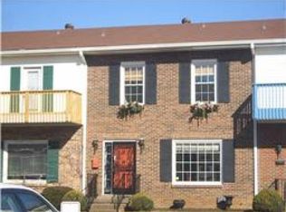 1137 Madison St, Clarksville, TN 37040