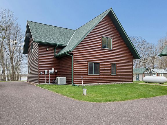 3rd image of 24179 Clam Lake Dr
