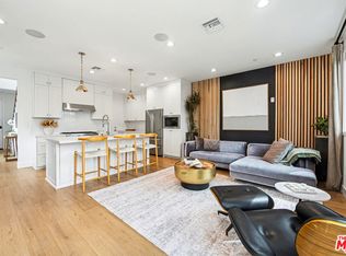 1209 N Commonwealth Ave, Los Angeles, CA 90029