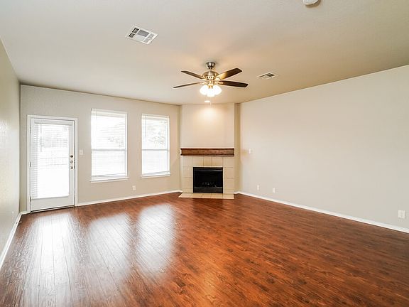 5th image of 2232 Fitch Dr