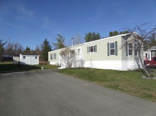 12 East St, Bangor, ME 04401