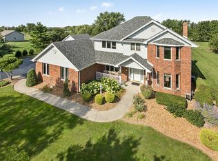 16100 S Leach Dr, Homer Glen, IL 60491