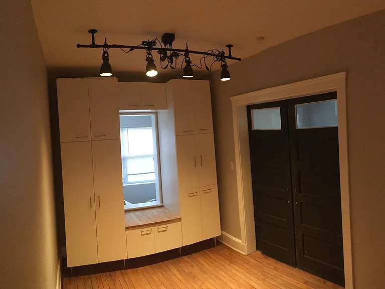 2104 W 11th St #3 — Photo 10
