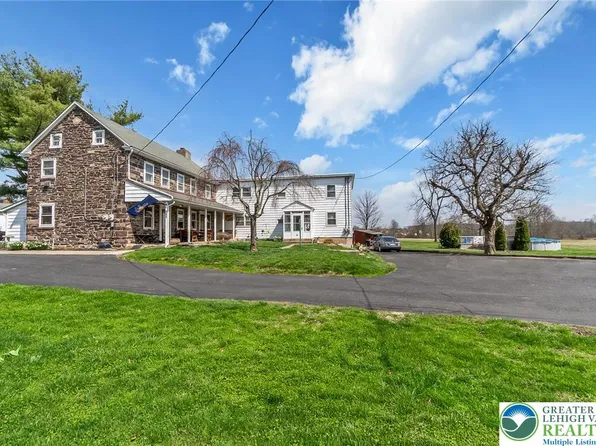 151 2nd St, Richlandtown, PA 18955