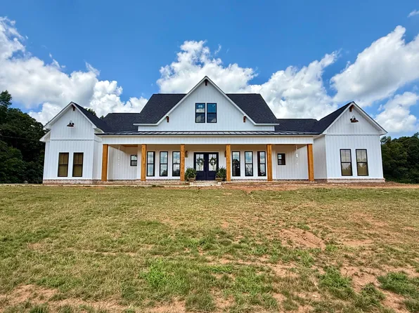 695 Rocky Ford Rd, Pontotoc, MS 38863