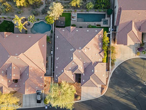 3rd image of 5409 E CALLE DE LAS ESTRELLAS --